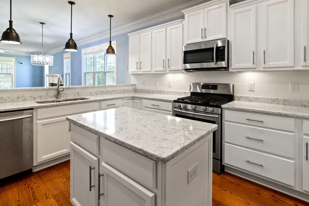 Filth & Squalor Cleanup in Tottenville / Charleston, New York, NY